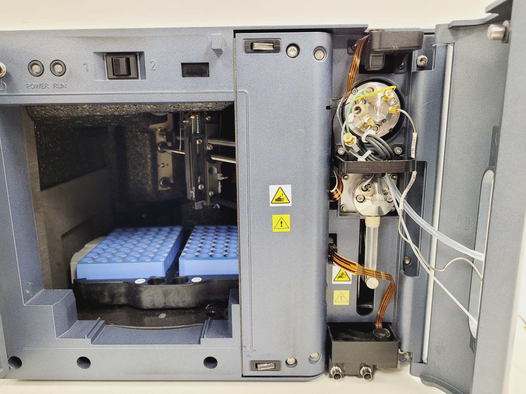 Image of Waters Accuity Arc HPLC System, 2475, 2489, QDA, Quaternary, Column w/ Software 