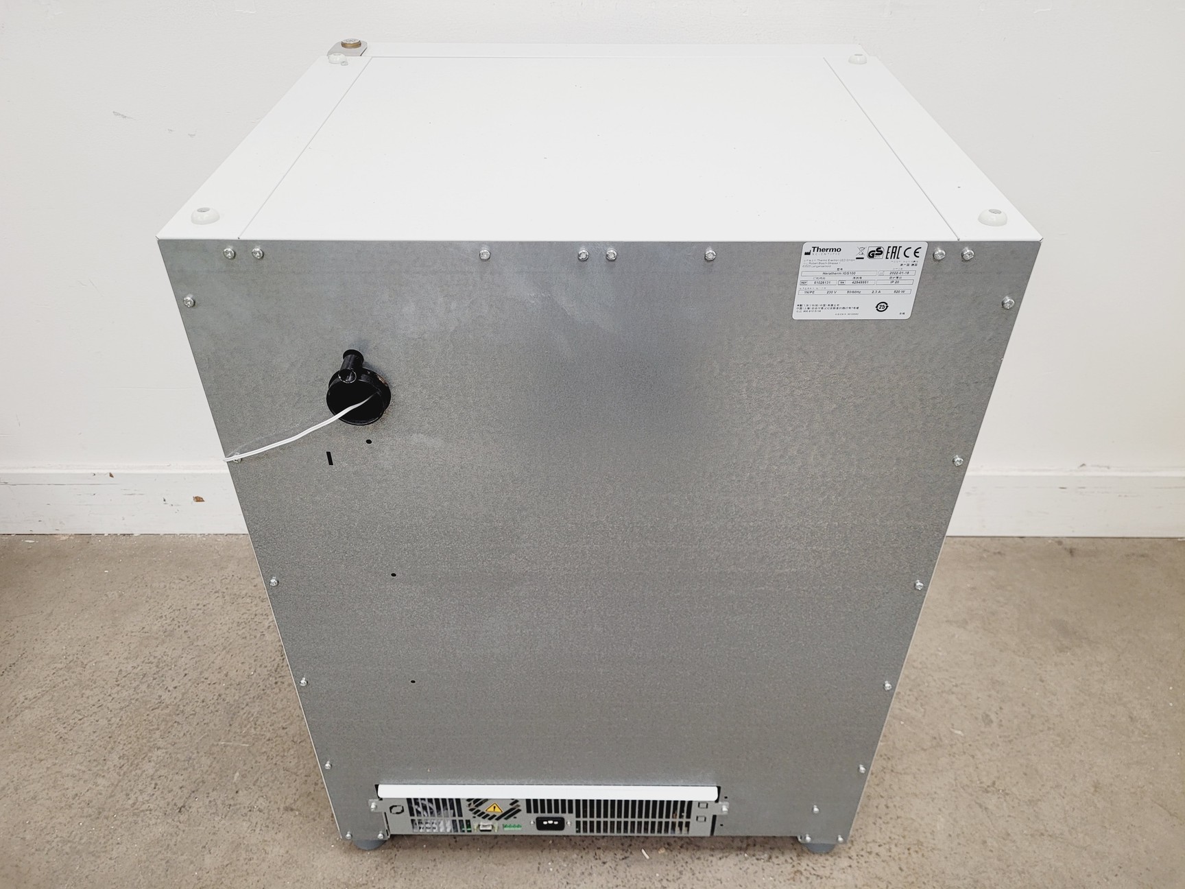 Image of Thermo Scientific Heratherm IGS100 Incubator