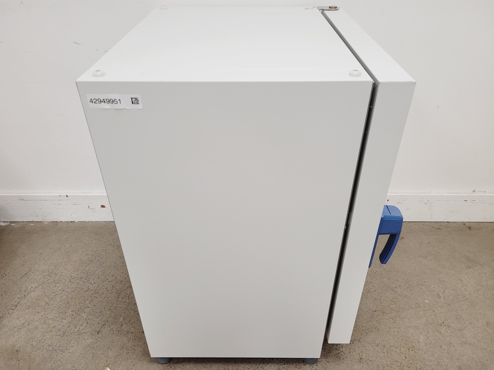 Image of Thermo Scientific Heratherm IGS100 Incubator