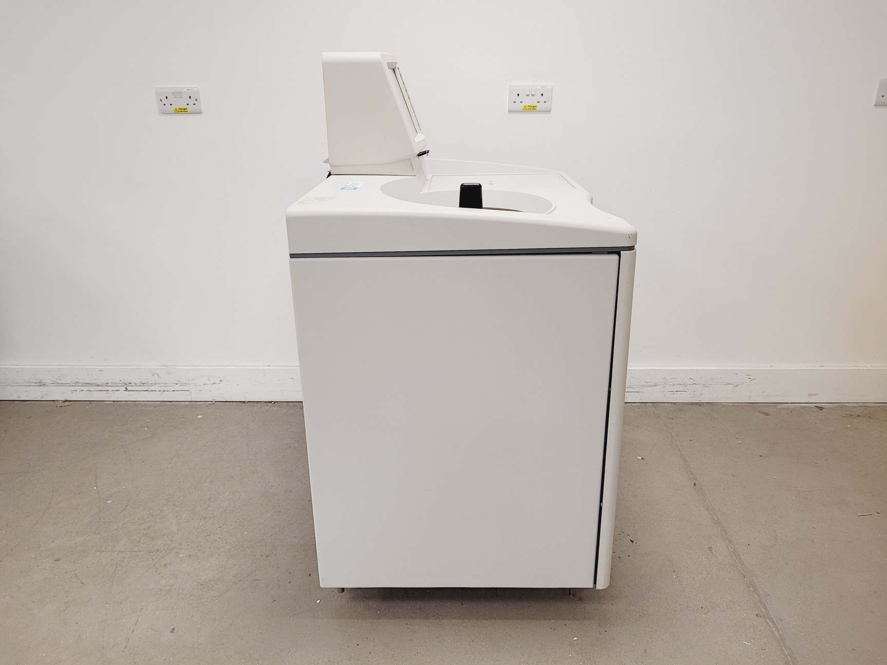 Image of Beckman Coulter Optima L-100 XP Ultra Centrifuge