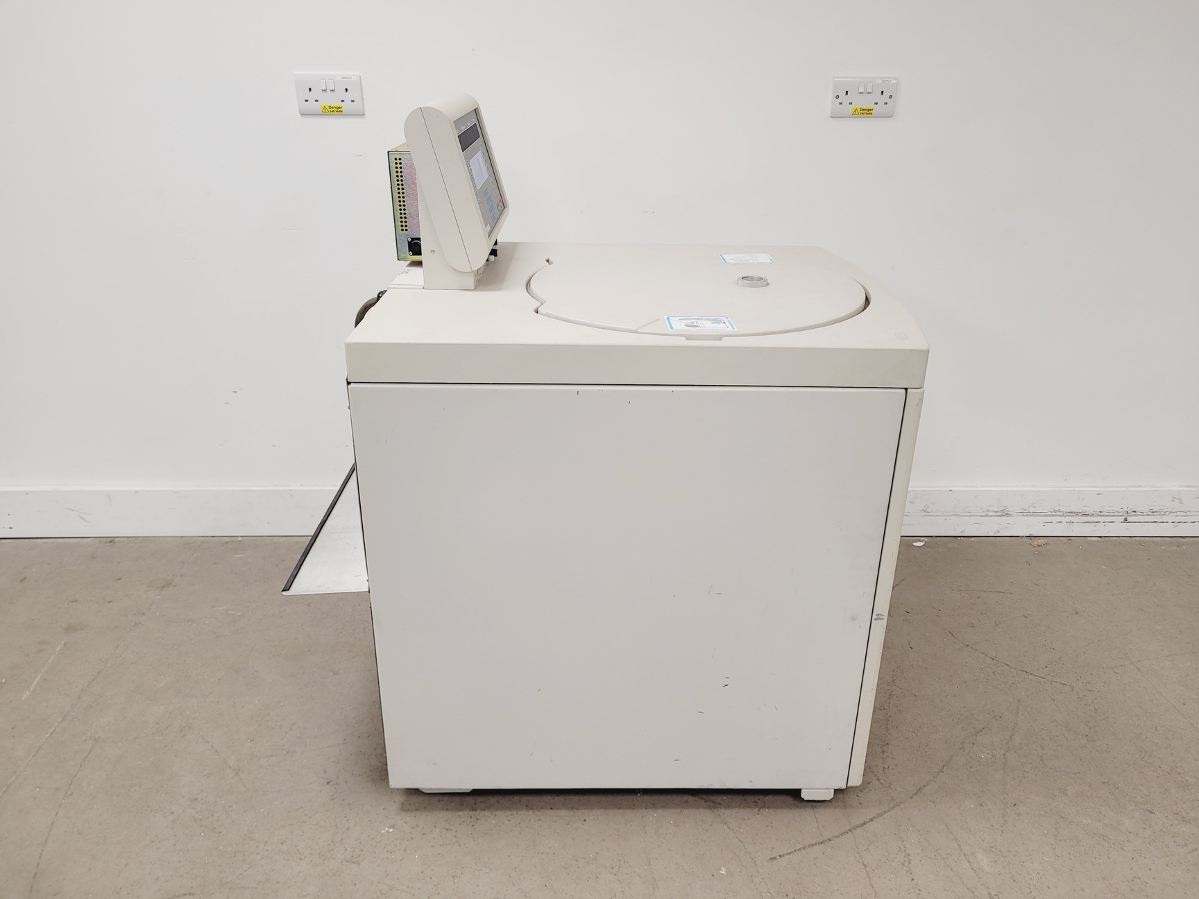 Image of Beckman Avanti J-20I Centrifuge