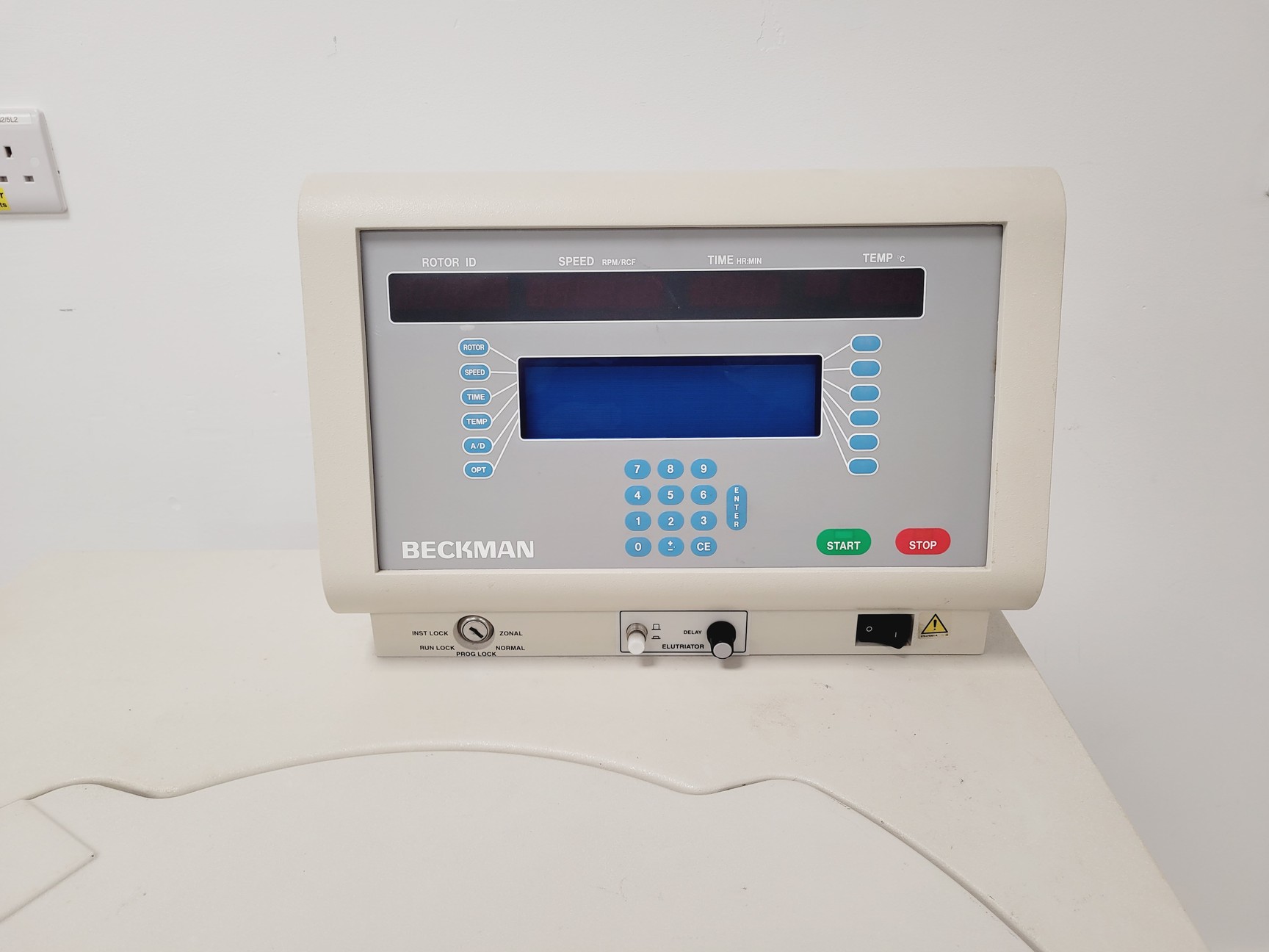 Image of Beckman Avanti J-20I Centrifuge