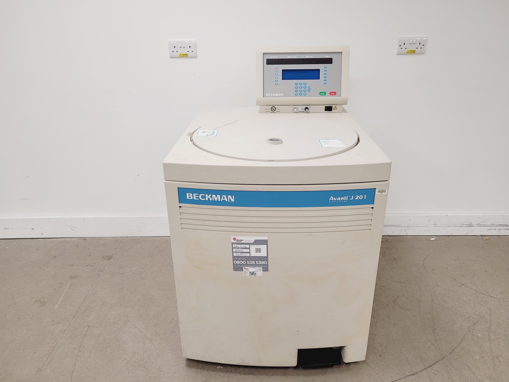 Image of Beckman Avanti J-20I Centrifuge