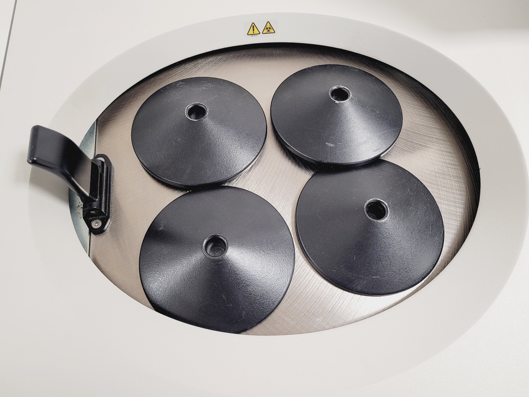 Image of Beckman Coulter Optima XE-90 Ultracentrifuge 