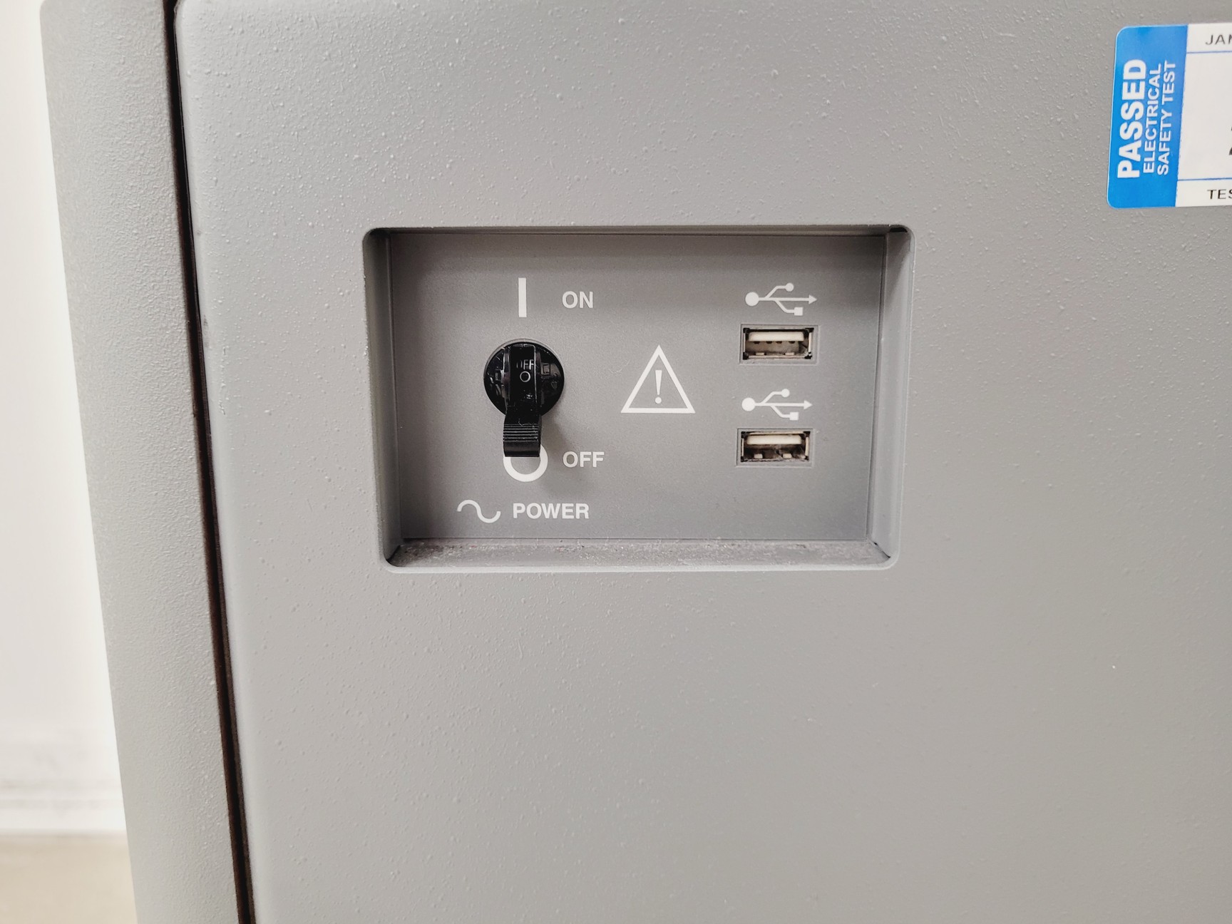 Image of Beckman Coulter Optima XE-90 Ultracentrifuge 