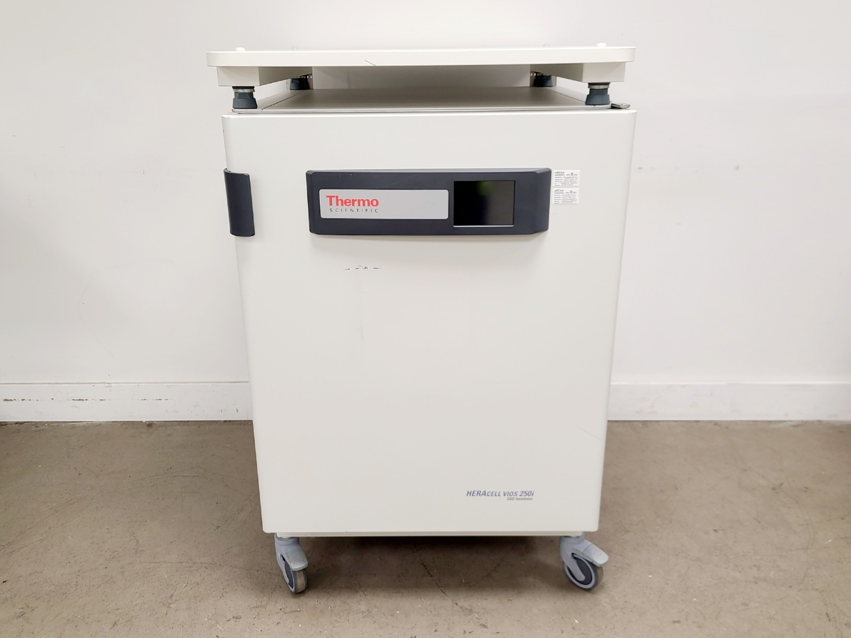 Image of Thermo Scientific HERAcell VIOS 250i