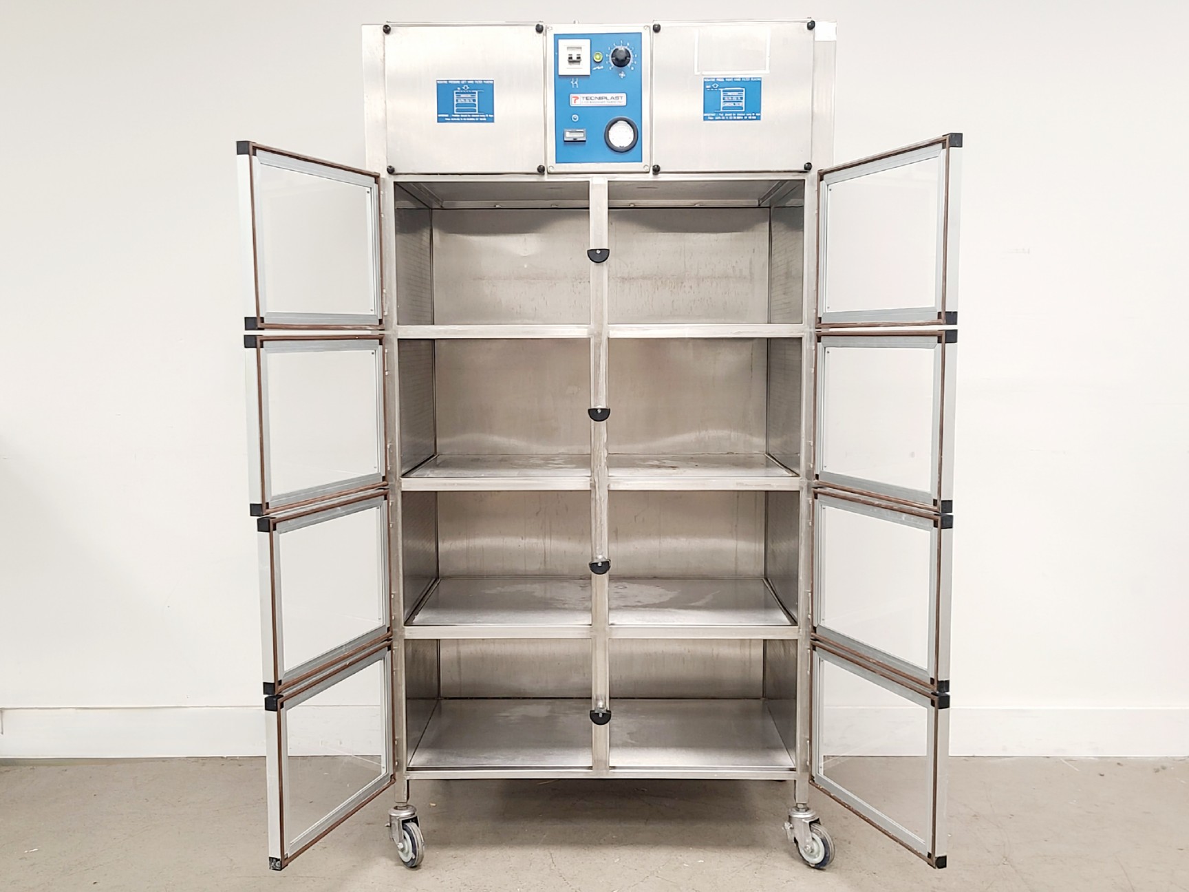 Image of Tecniplast Model 9ARMV8124 Ventilated Cabinet