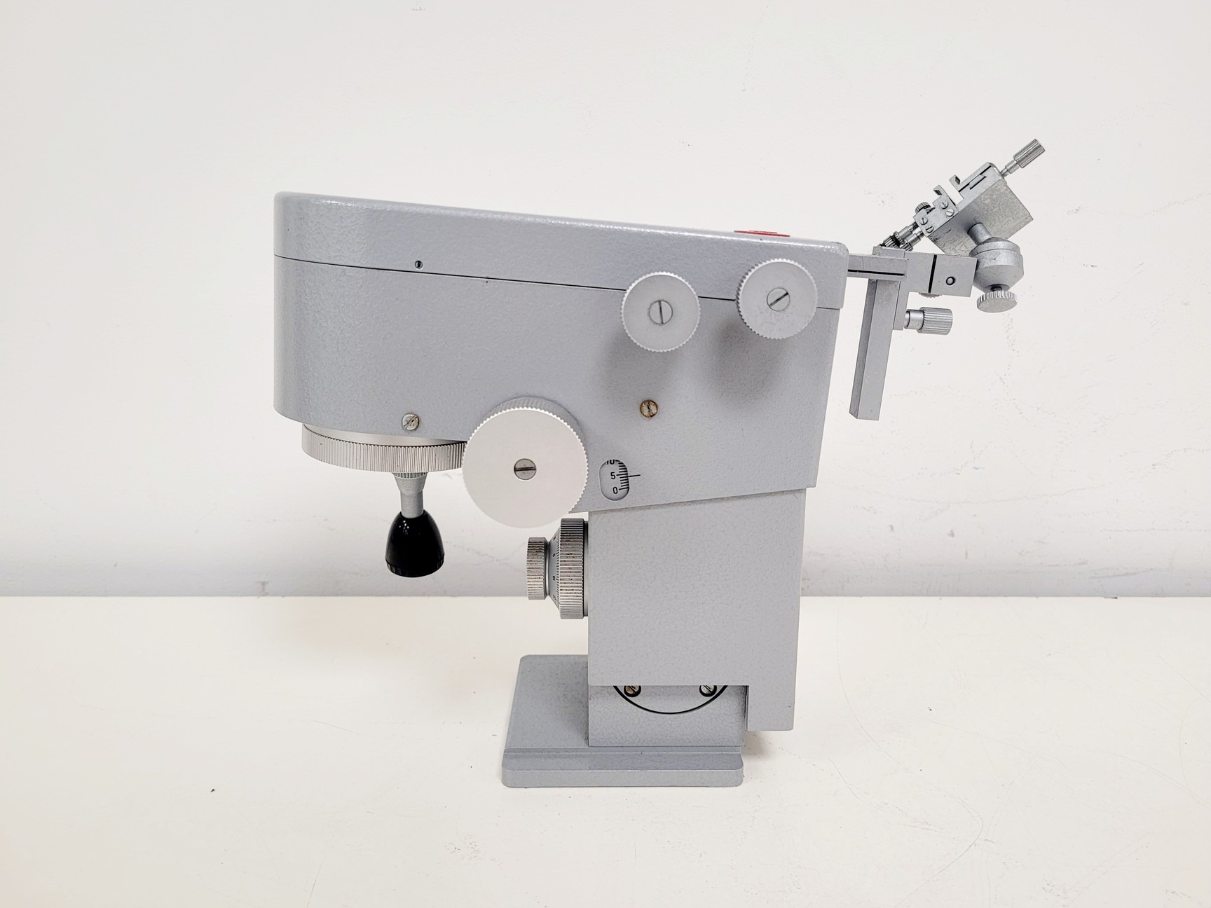 Image of Leitz MicroManipulator 858803