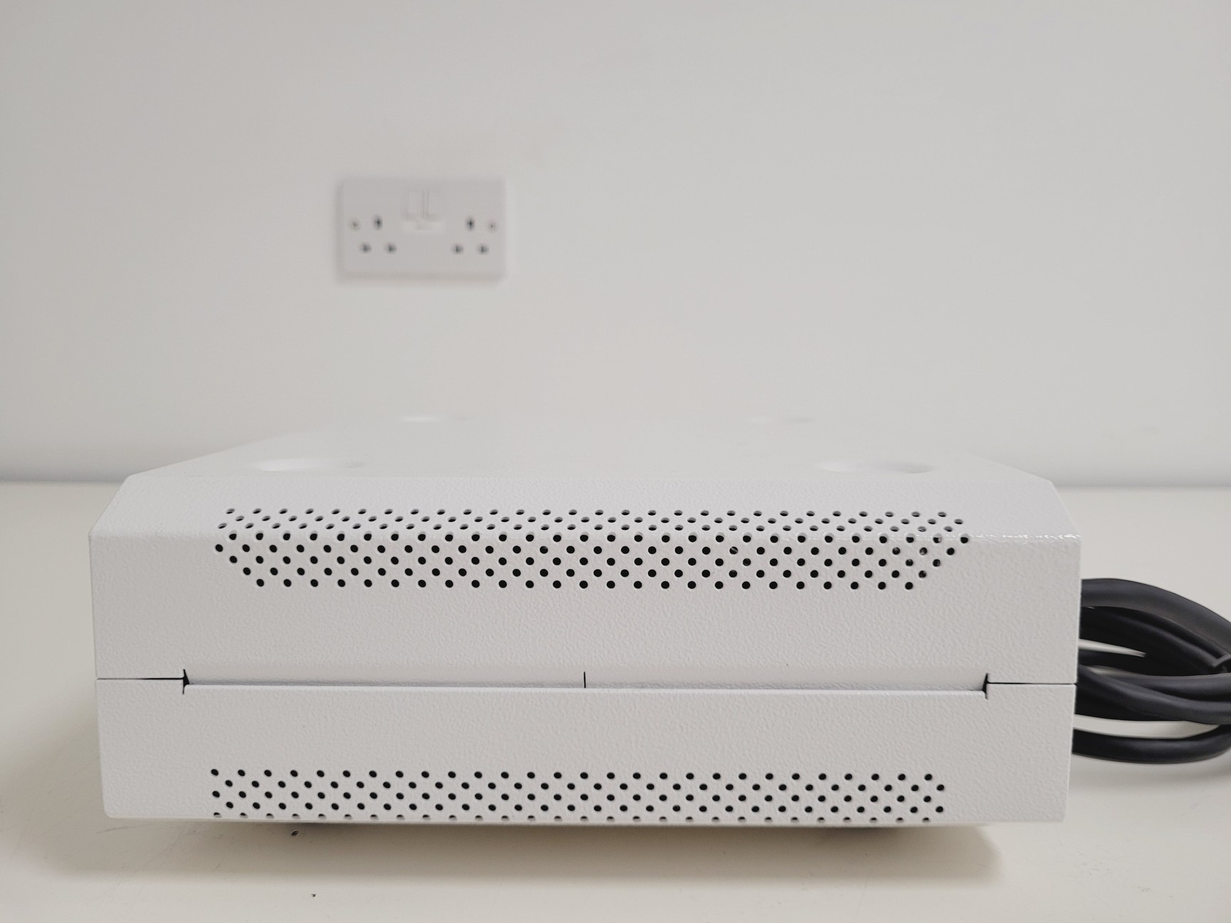 Image of Zeiss Power Supply 232 for Zeiss Axio, Imager & Observer Microscopes Lab