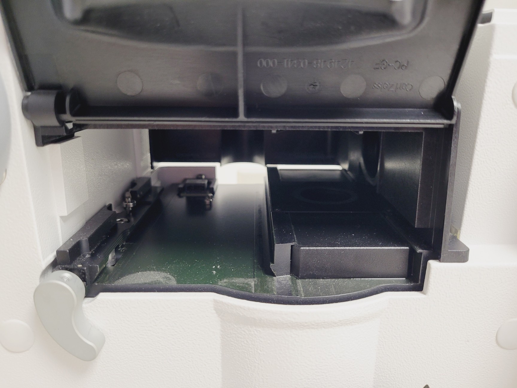 Image of Zeiss AXIO Observer .Z1 Confocal Microscope Spares/Repair Lab