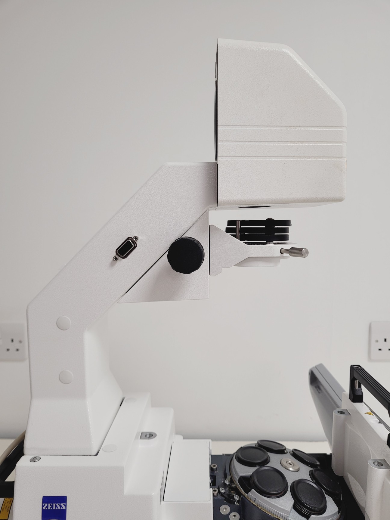 Image of Zeiss AXIO Observer .Z1 Confocal Microscope Spares/Repair Lab