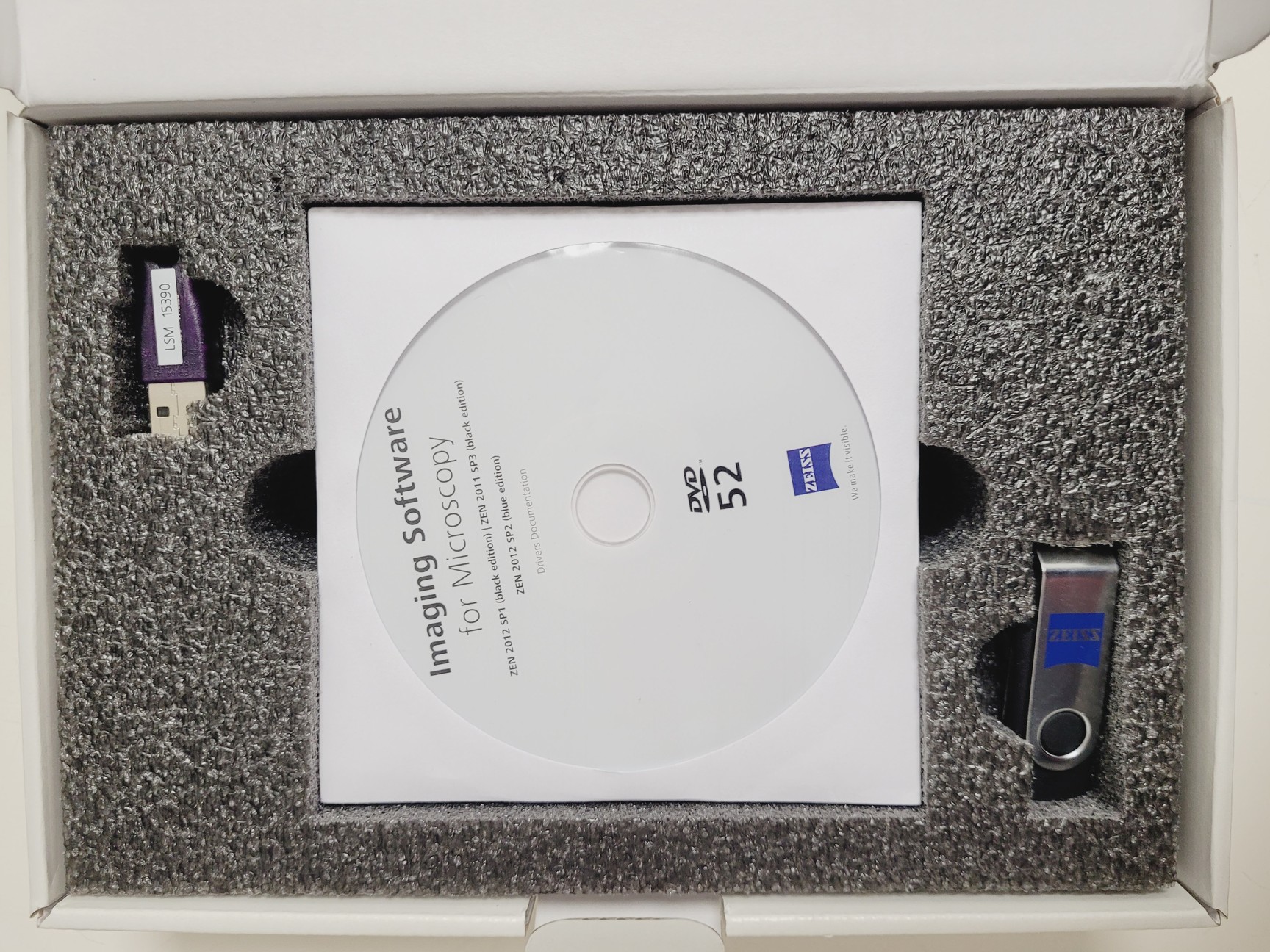 Image of Zeiss LSM Confocal System Fujitsu Control PC ZEN Software Lab