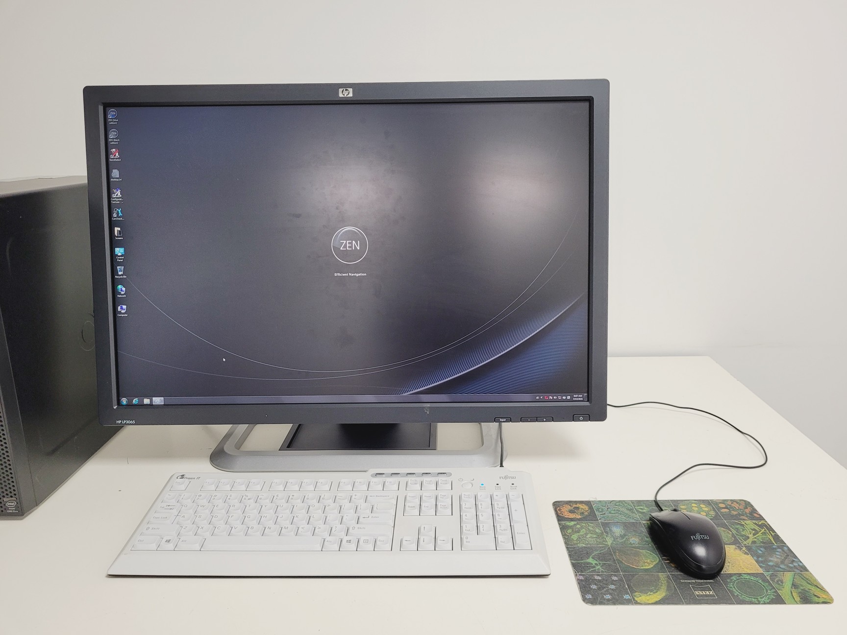 Image of Zeiss LSM Confocal System Fujitsu Control PC ZEN Software Lab