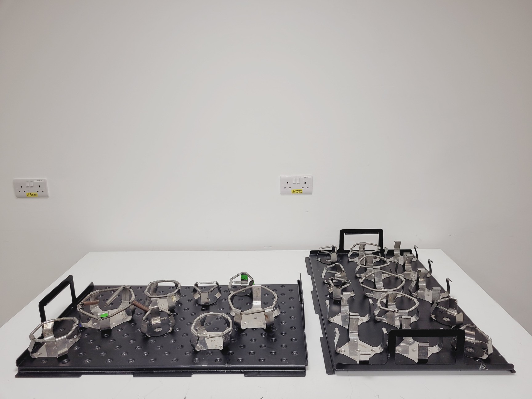 Image of New Brunswick Innova 44 Shaking Incubator