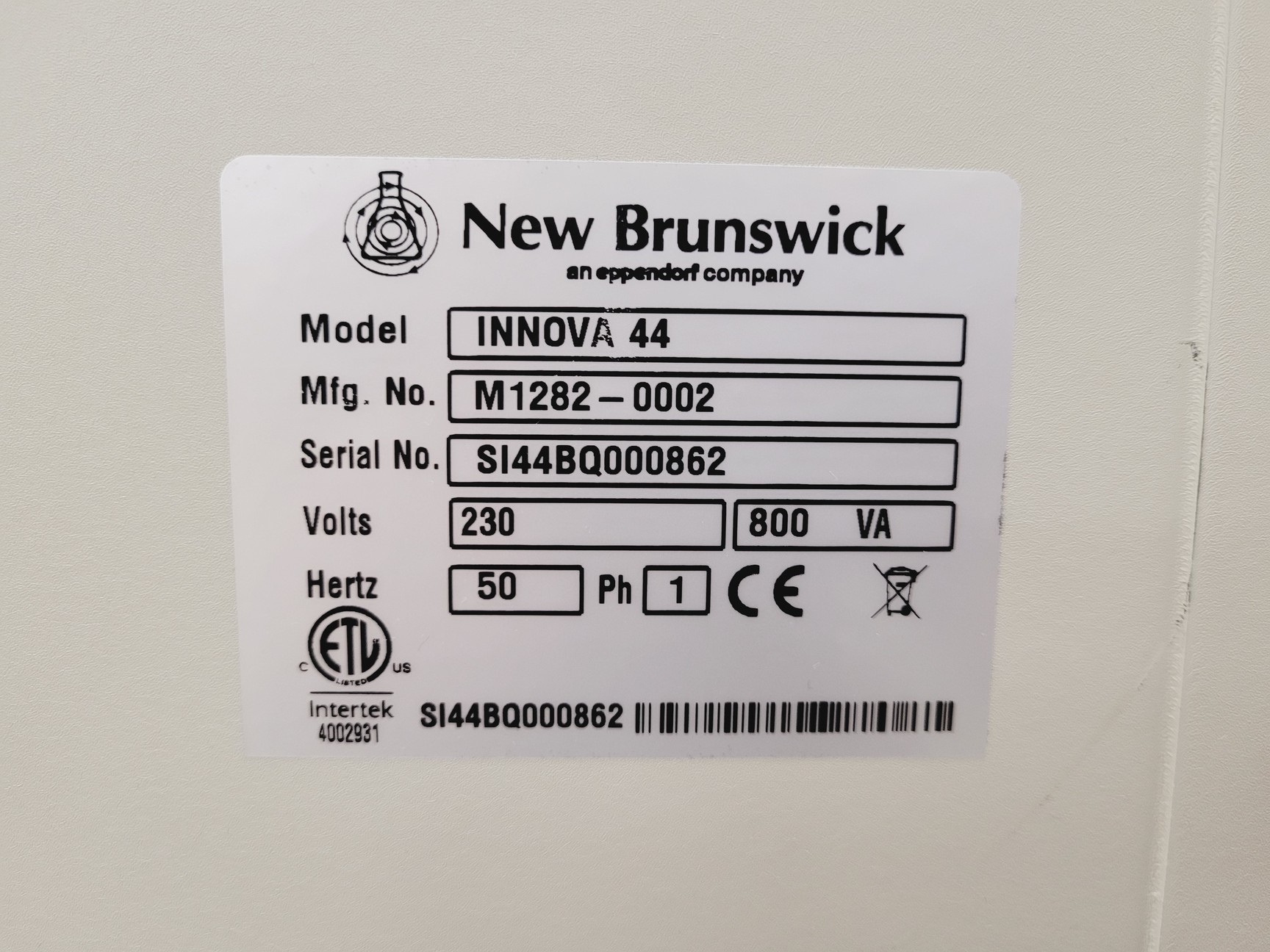 Image of New Brunswick Innova 44 Shaking Incubator