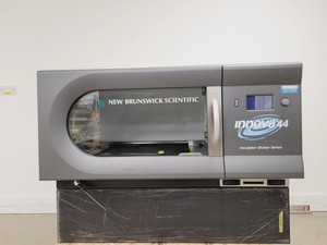 Thumbnail image of New Brunswick Innova 44 Shaking Incubator