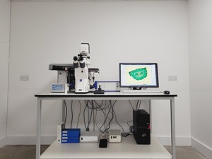 Thumbnail image of Zeiss PALM MicroBeam System with PC & Software