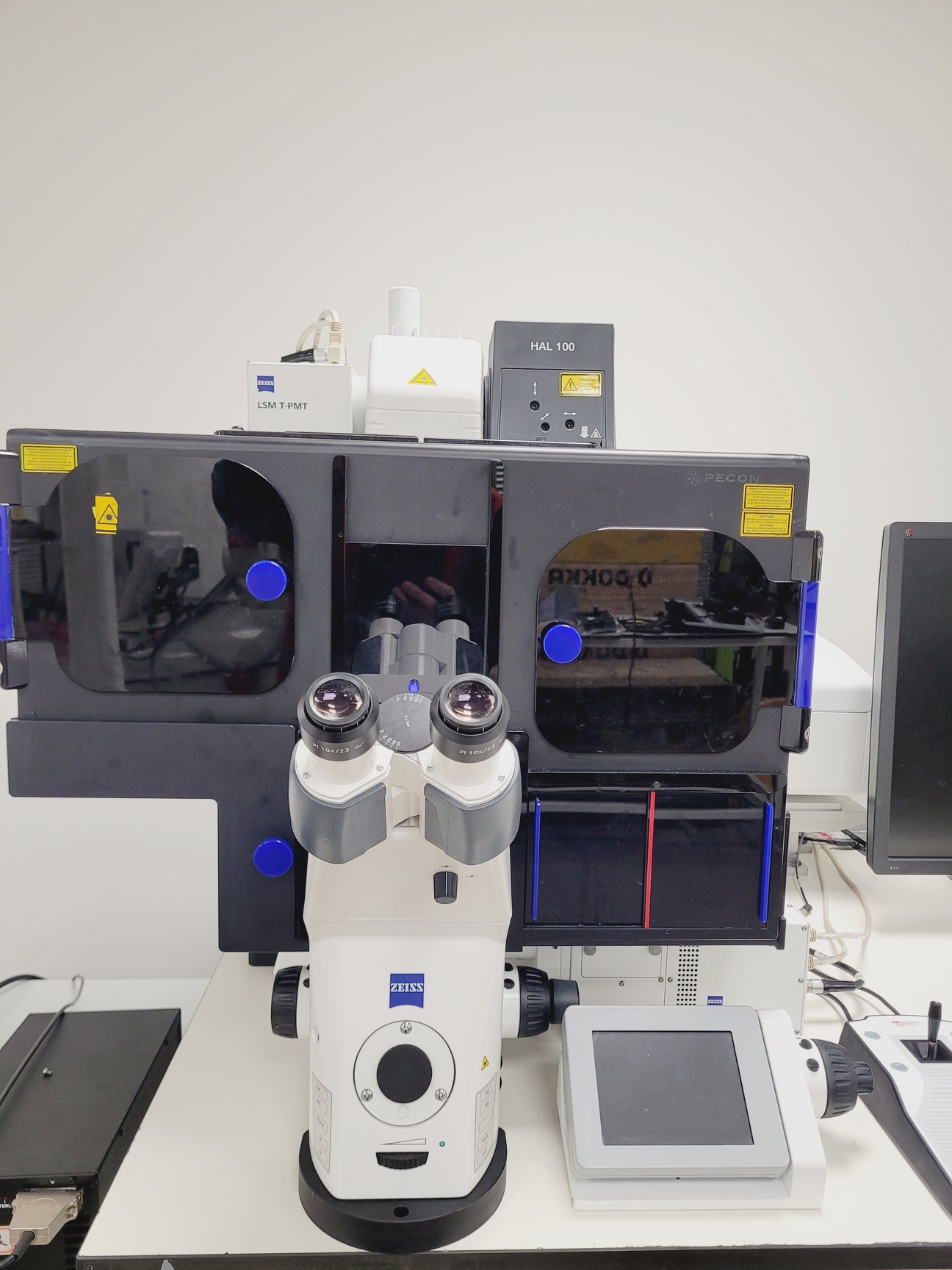 Image of Zeiss LSM880 Confocal Microscope System