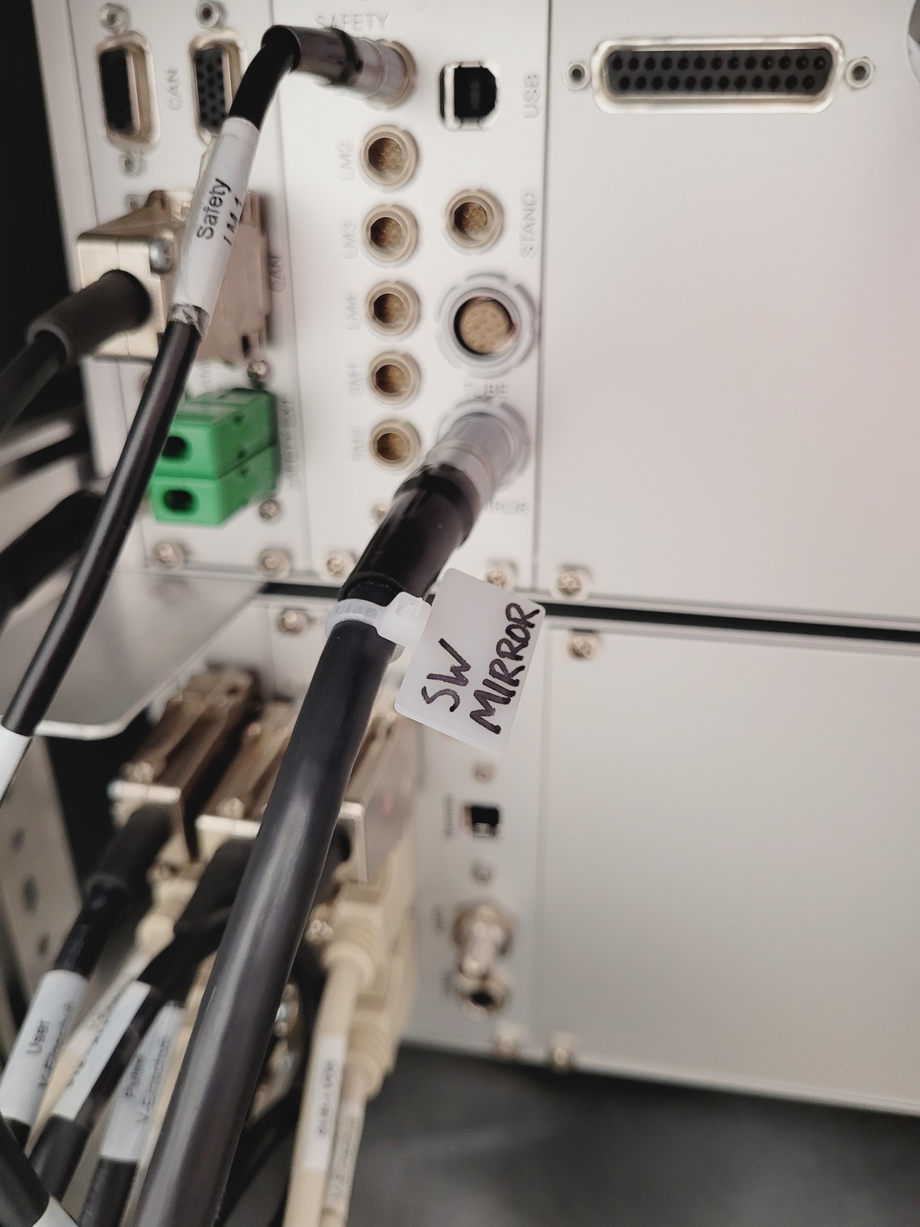 Image of Zeiss LSM 880 Confocal Microscope System with Airyscan & Environmental Control
