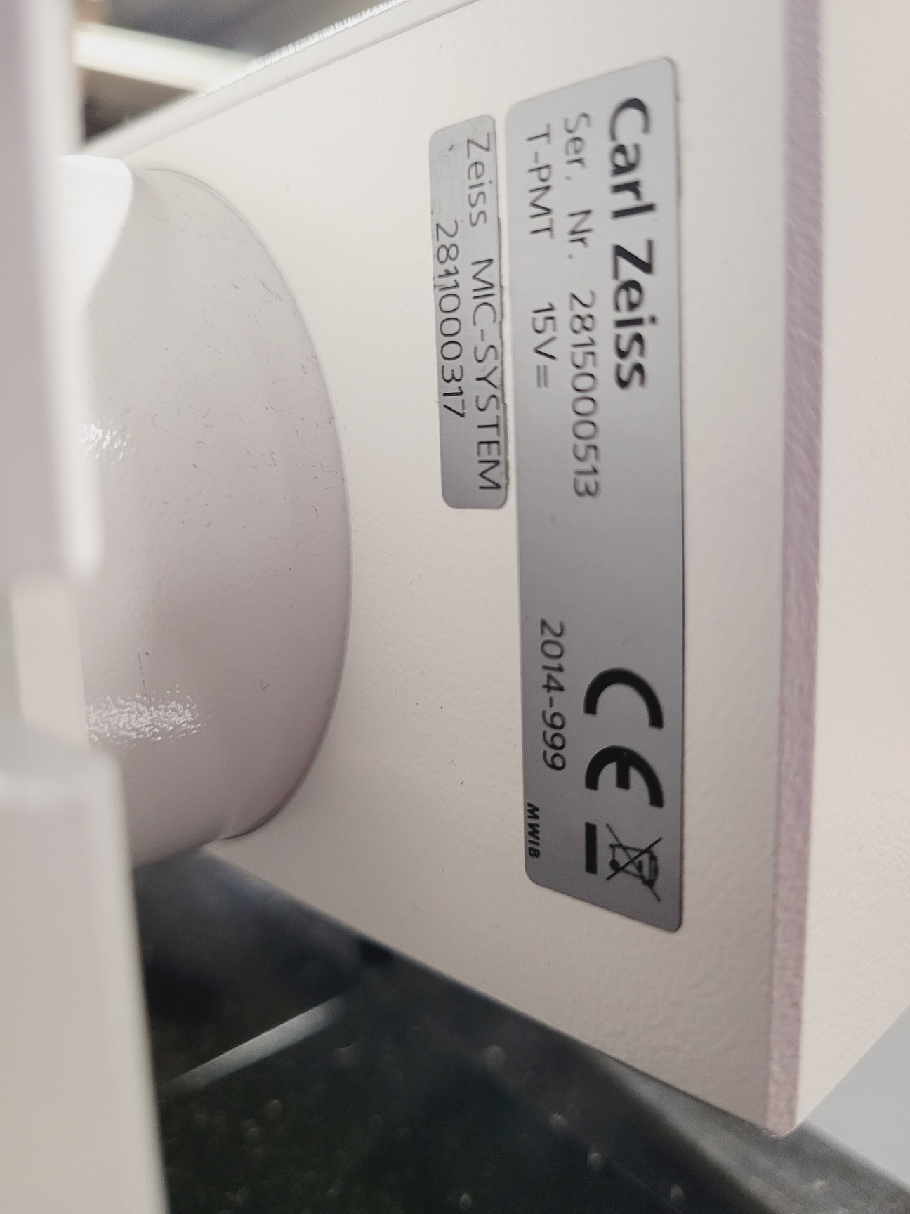 Image of Zeiss LSM 880 Confocal Microscope System with Airyscan & Environmental Control