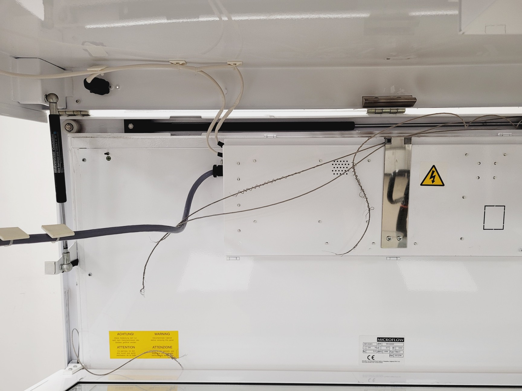 Image of Microflow Class 2 Biological Safety Cabinet Model M51424/2