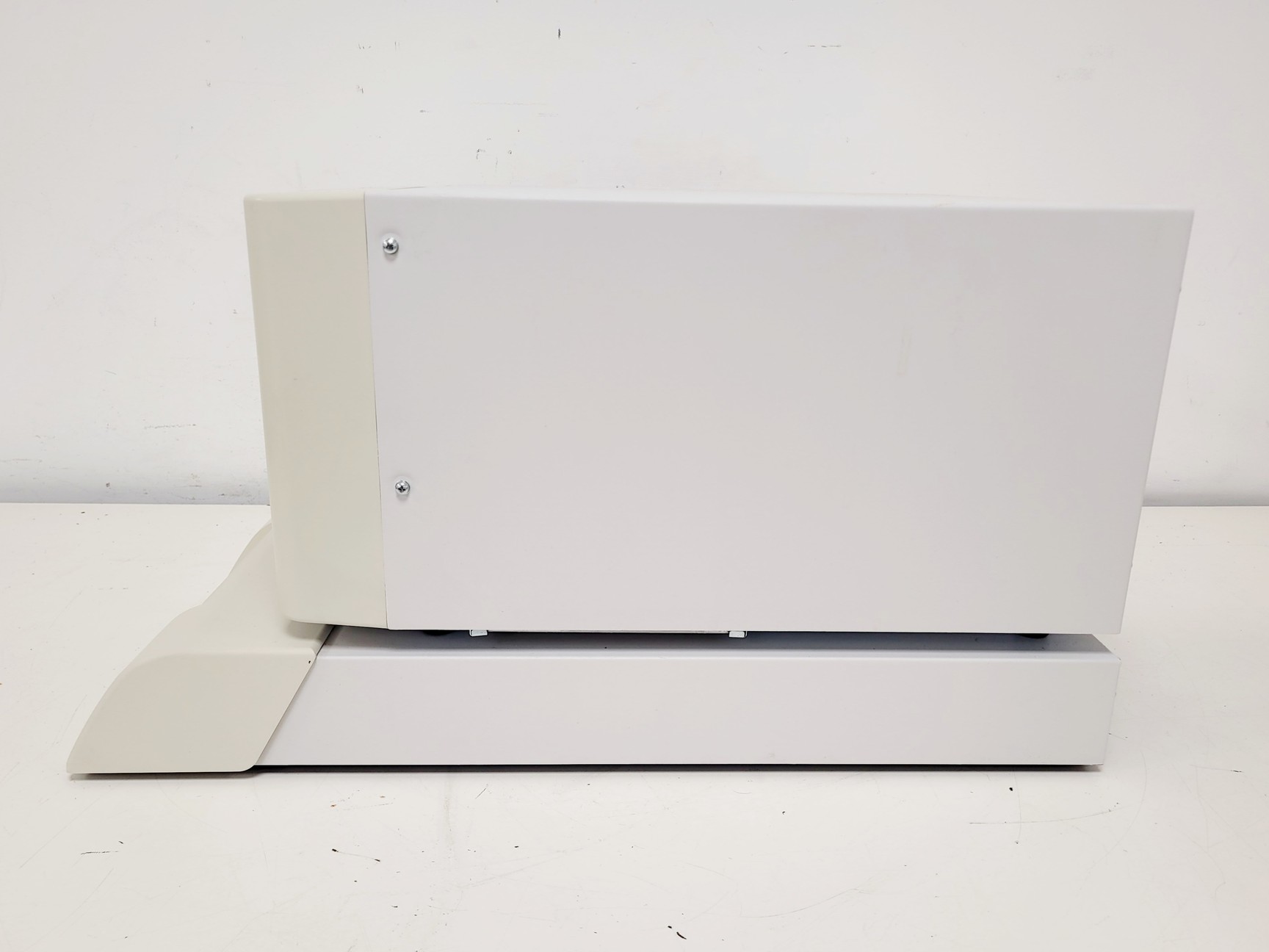 Image of Bio-Rad Bio-Plex 200 System with Bio-Plex HTF Lab