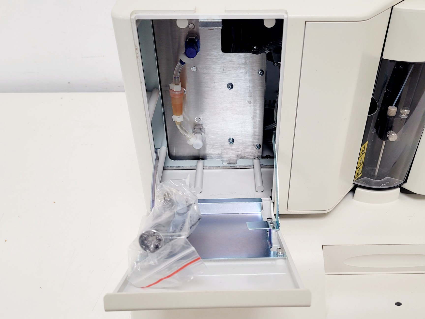 Image of Bio-Rad Bio-Plex 200 System with Bio-Plex HTF Lab