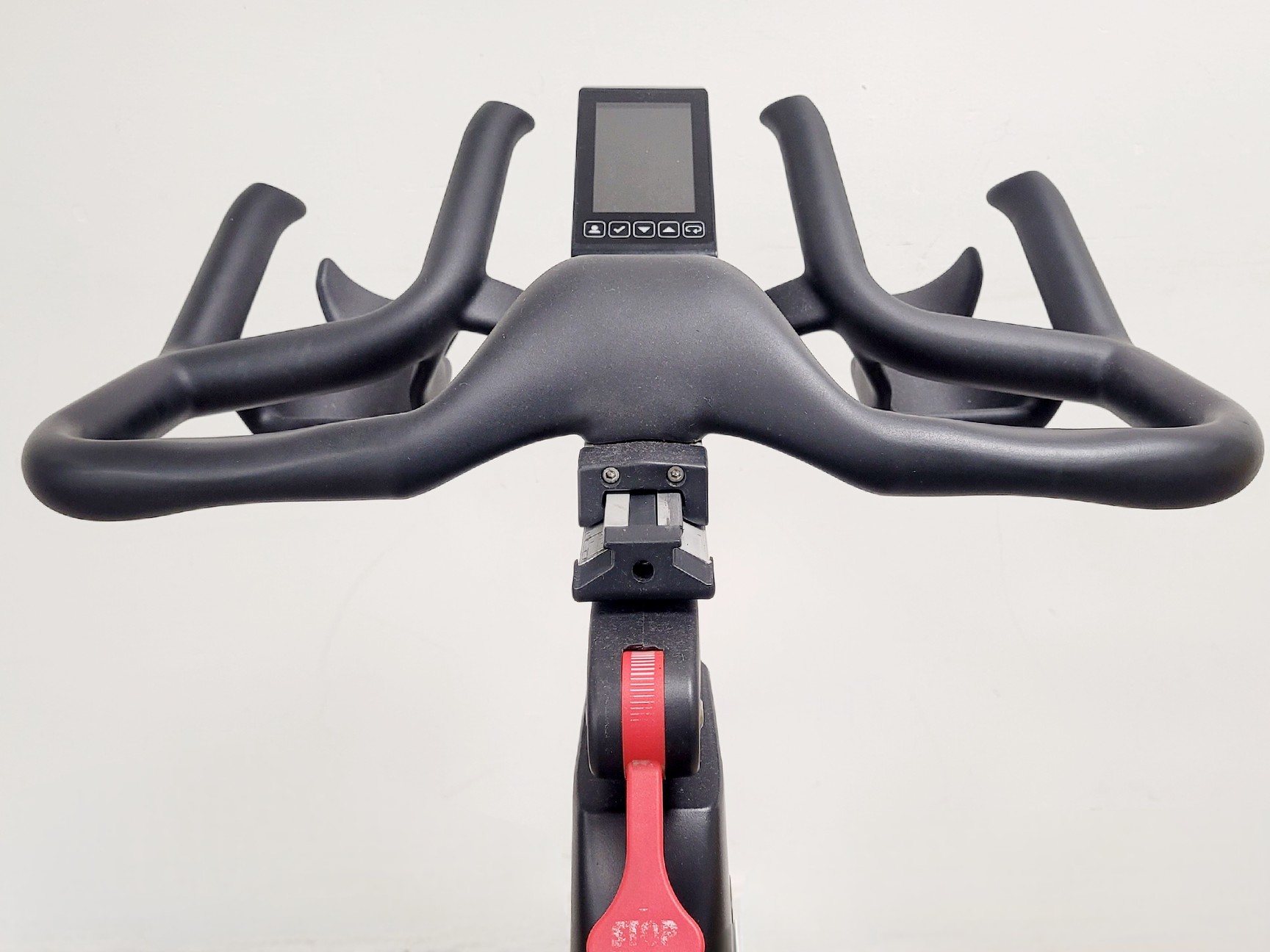 Image of Life Fitness Model IC6 Indoor Cycle Exercise Bike 