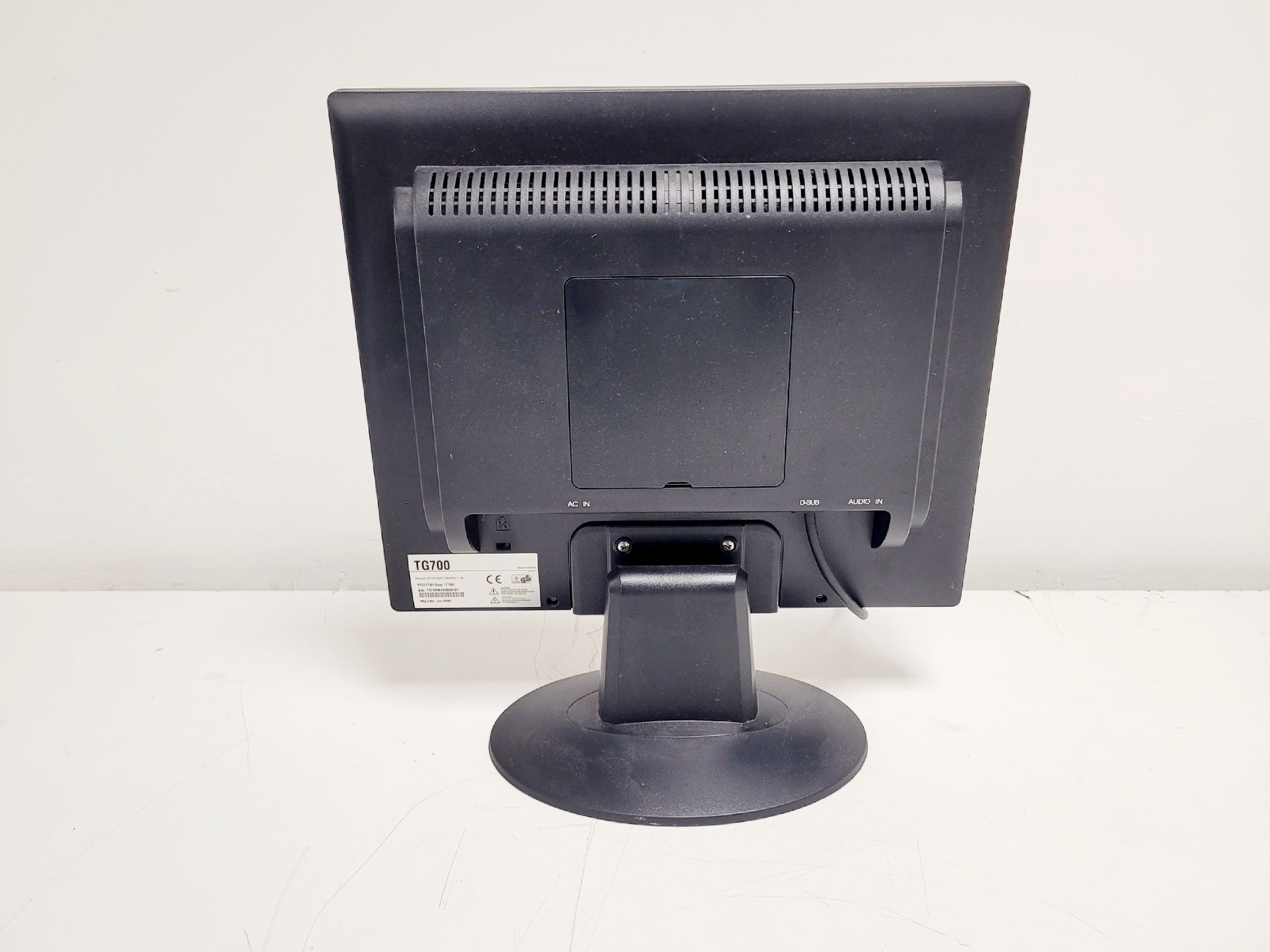 Image of Viasys Healthcare Jaeger Oxycon Pro with Monitor, Trolley & Accessories