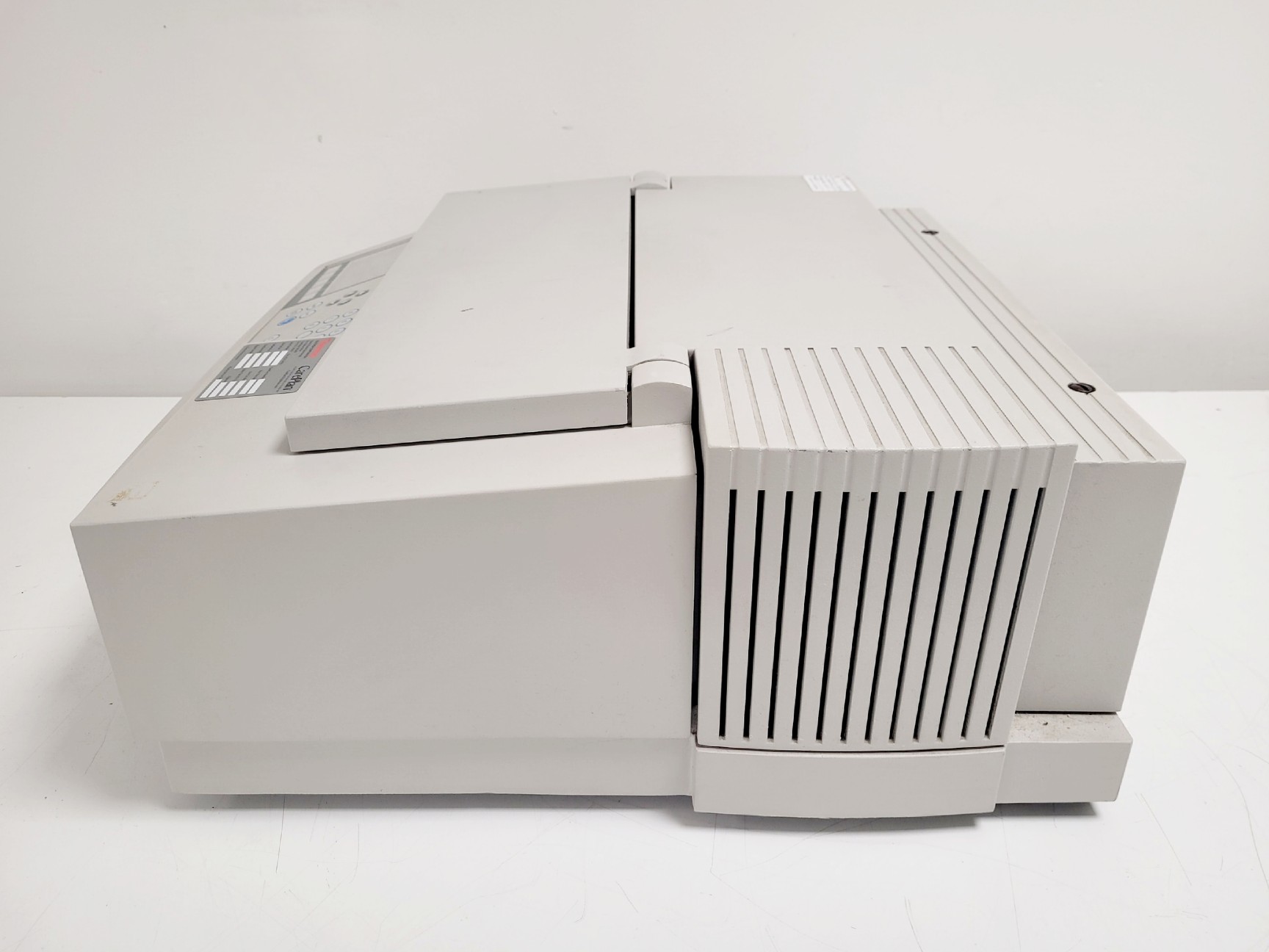 Image of Thermo Electron Corporation UNICAM UV/Vis Spectrometer UV4