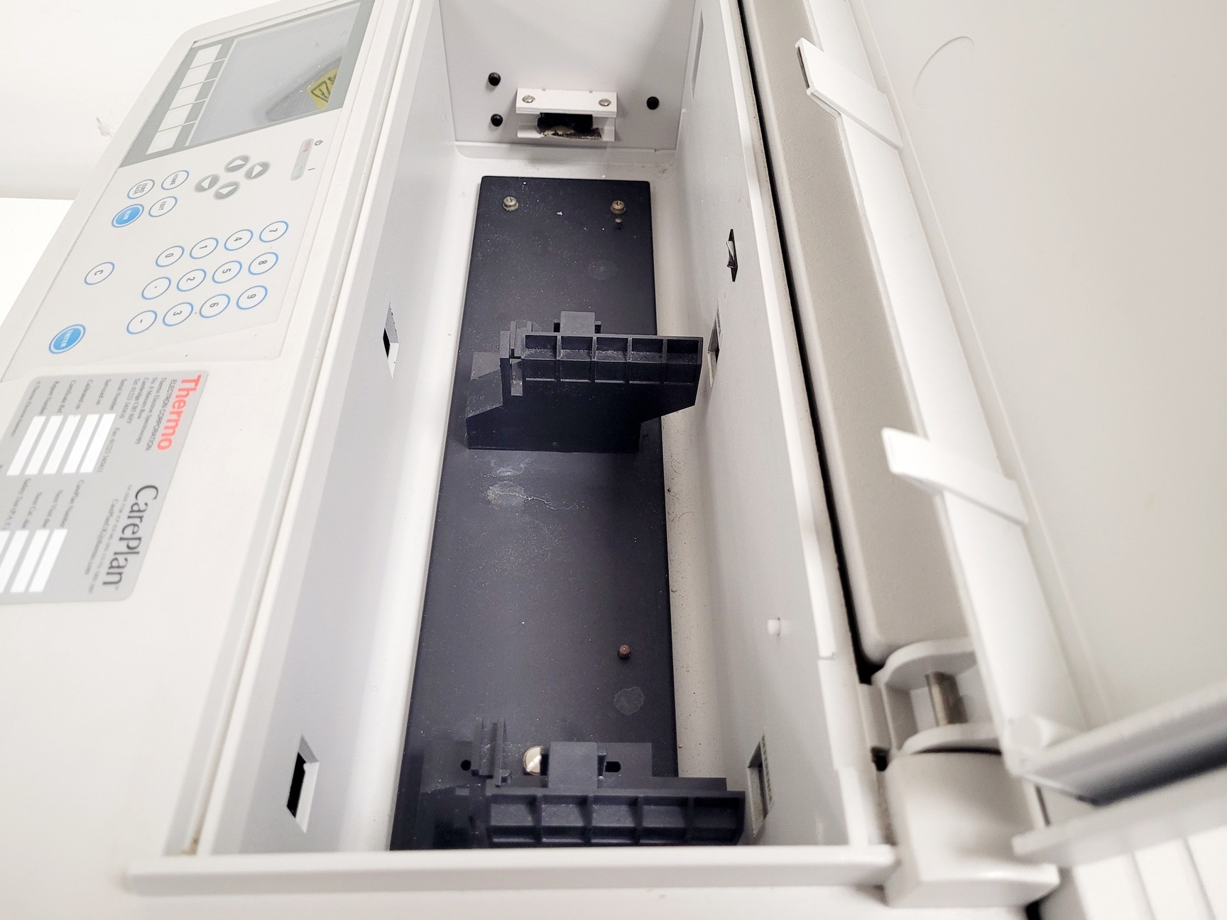 Image of Thermo Electron Corporation UNICAM UV/Vis Spectrometer UV4