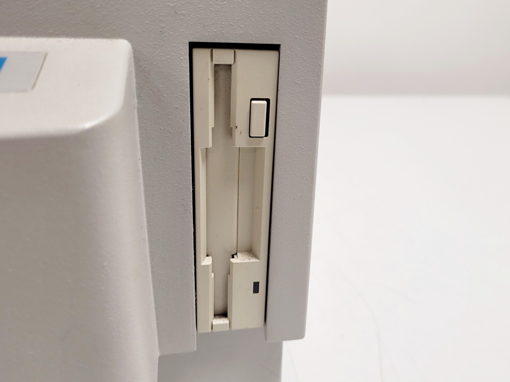 Image of Thermo Electron Corporation UNICAM UV/Vis Spectrometer UV4