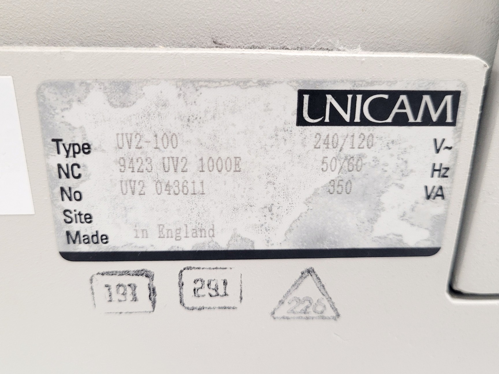 Image of Thermo Electron Corporation UNICAM UV2 UV/Vis Spectrometer Spares/Repair 