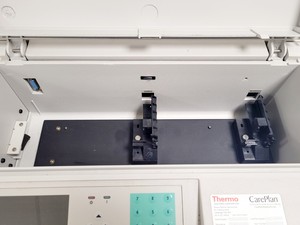 Thumbnail image of Thermo Electron Corporation UNICAM UV2 UV/Vis Spectrometer Spares/Repair 