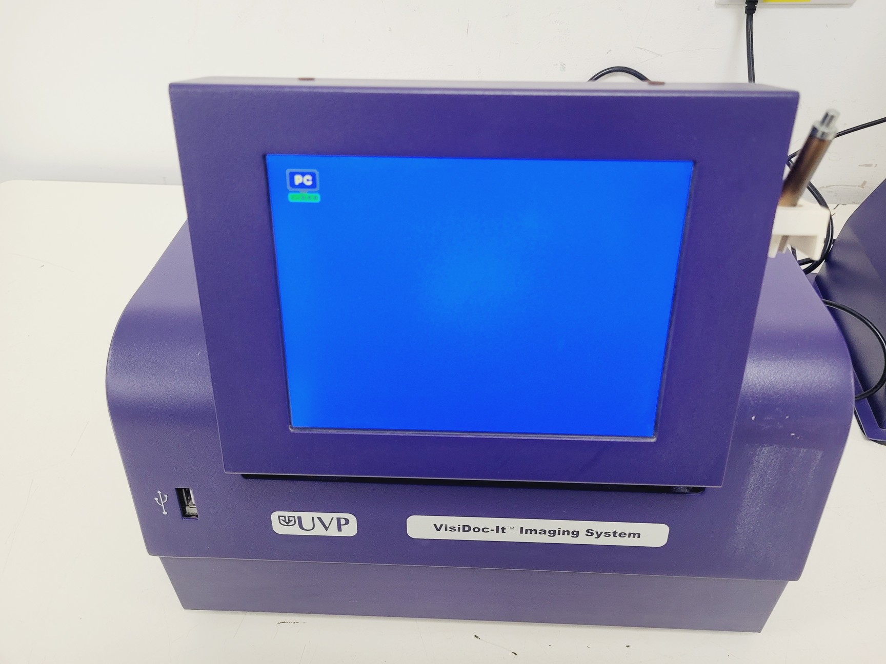 Image of UVP VisiDoc-IT Processor Gel Documentation System Lab