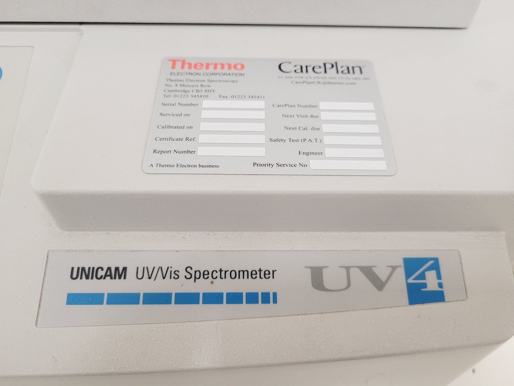 Image of Thermo Electron Corporation UNICAM UV4 UV/Vis Spectrometer 