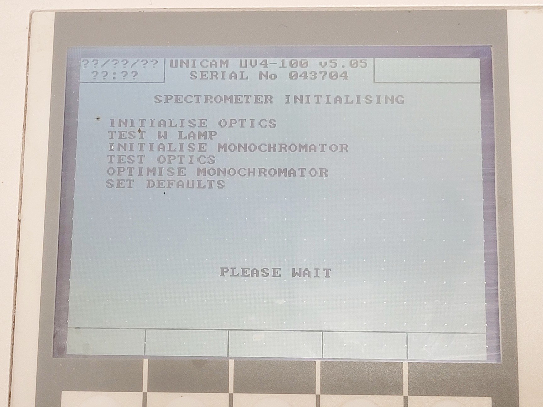 Image of Thermo Electron Corporation UNICAM UV4 UV/Vis Spectrometer 