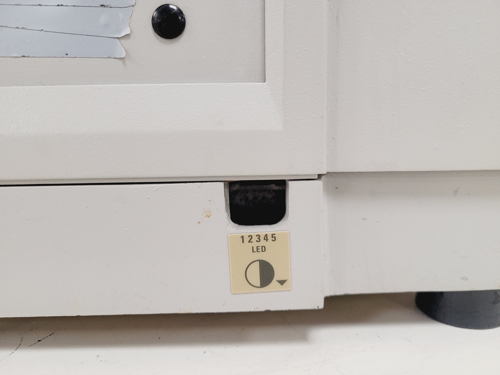 Image of Thermo Electron Corporation UNICAM UV2 UV/Vis Spectrometer Spares/Repair 