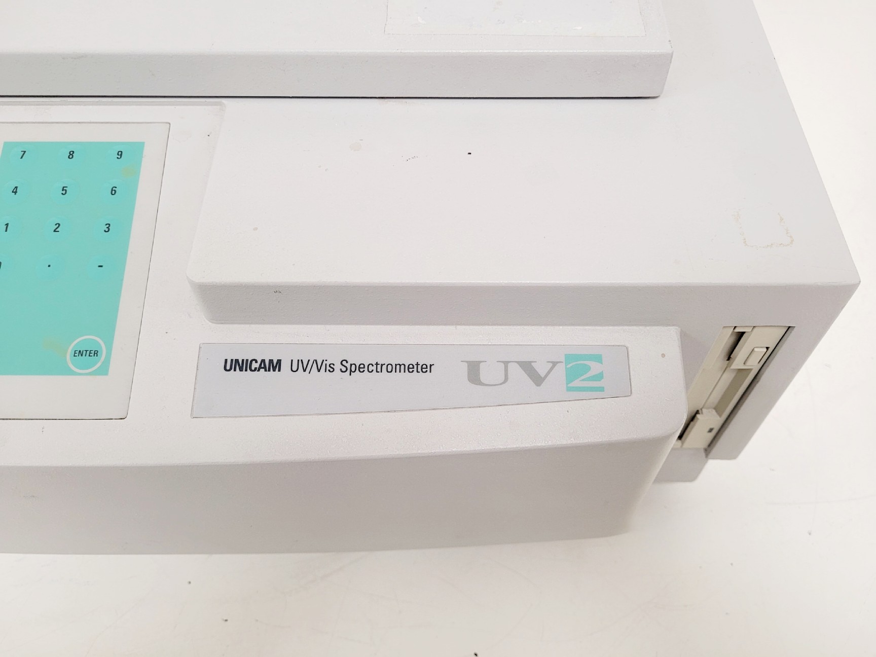 Image of Thermo Electron Corporation UNICAM UV2 UV/Vis Spectrometer Spares/Repair 
