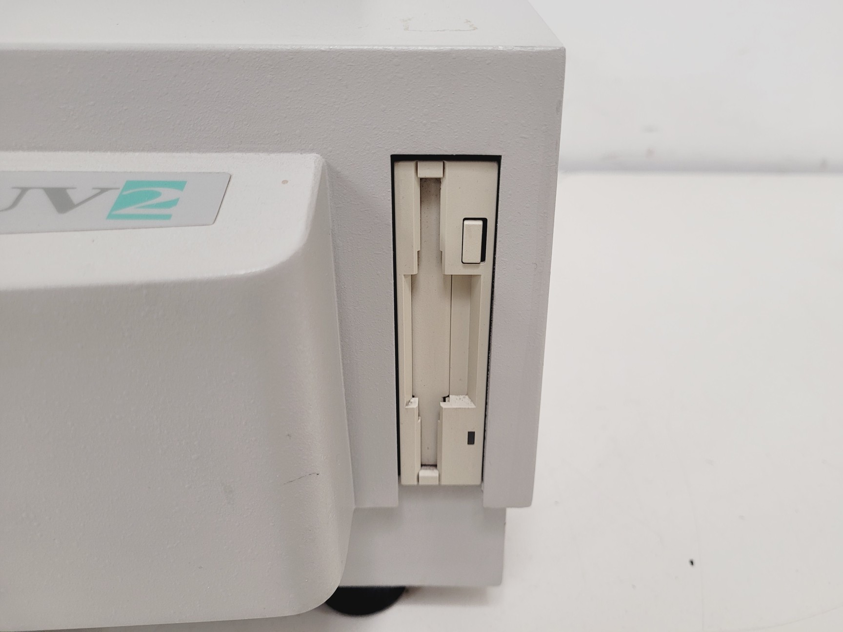 Image of Thermo Electron Corporation UNICAM UV2 UV/Vis Spectrometer Spares/Repair 