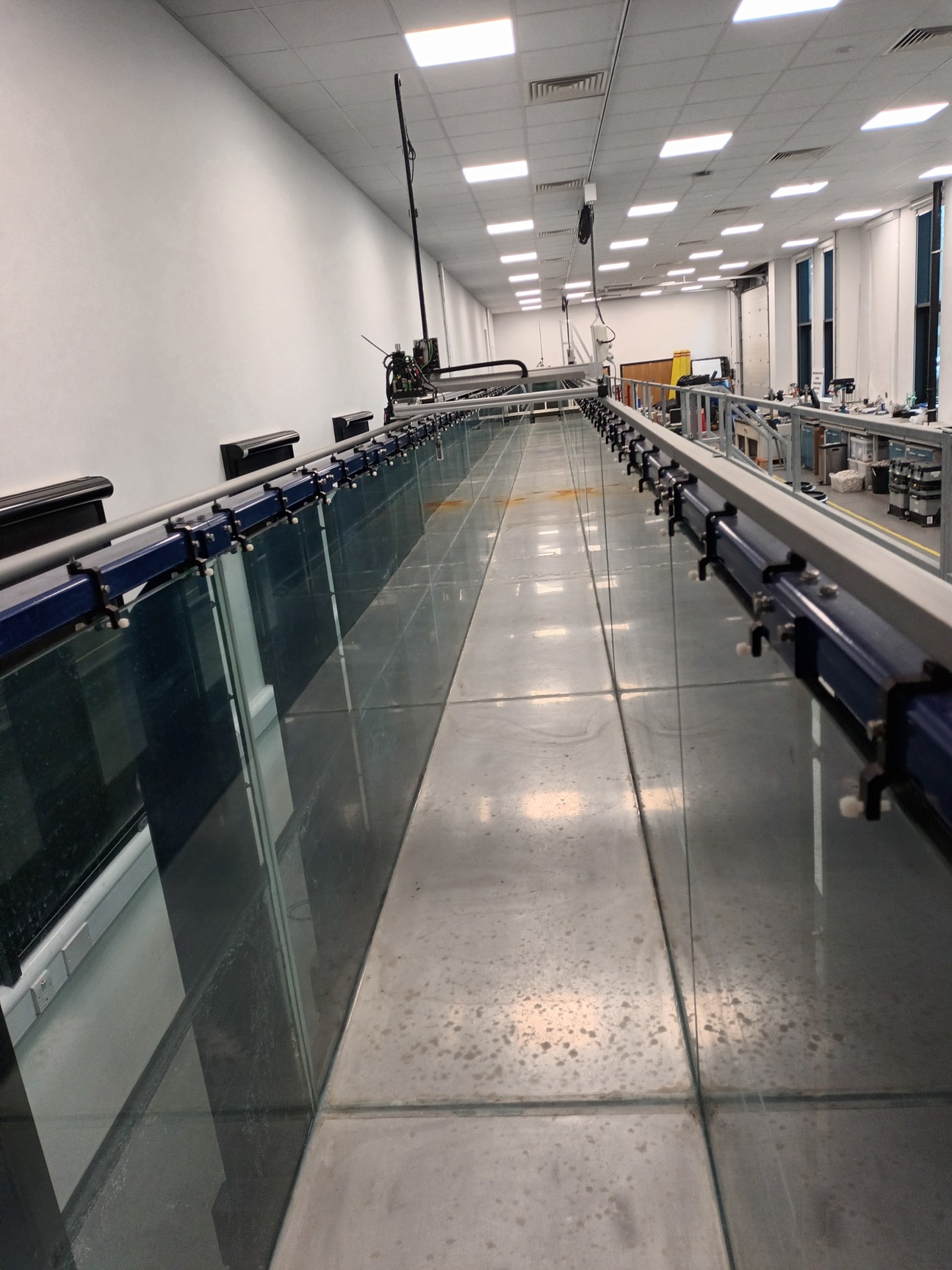 Image of Armfield Research Wave Flume w/ HR Wallingford Wave Paddle & Controller + Global