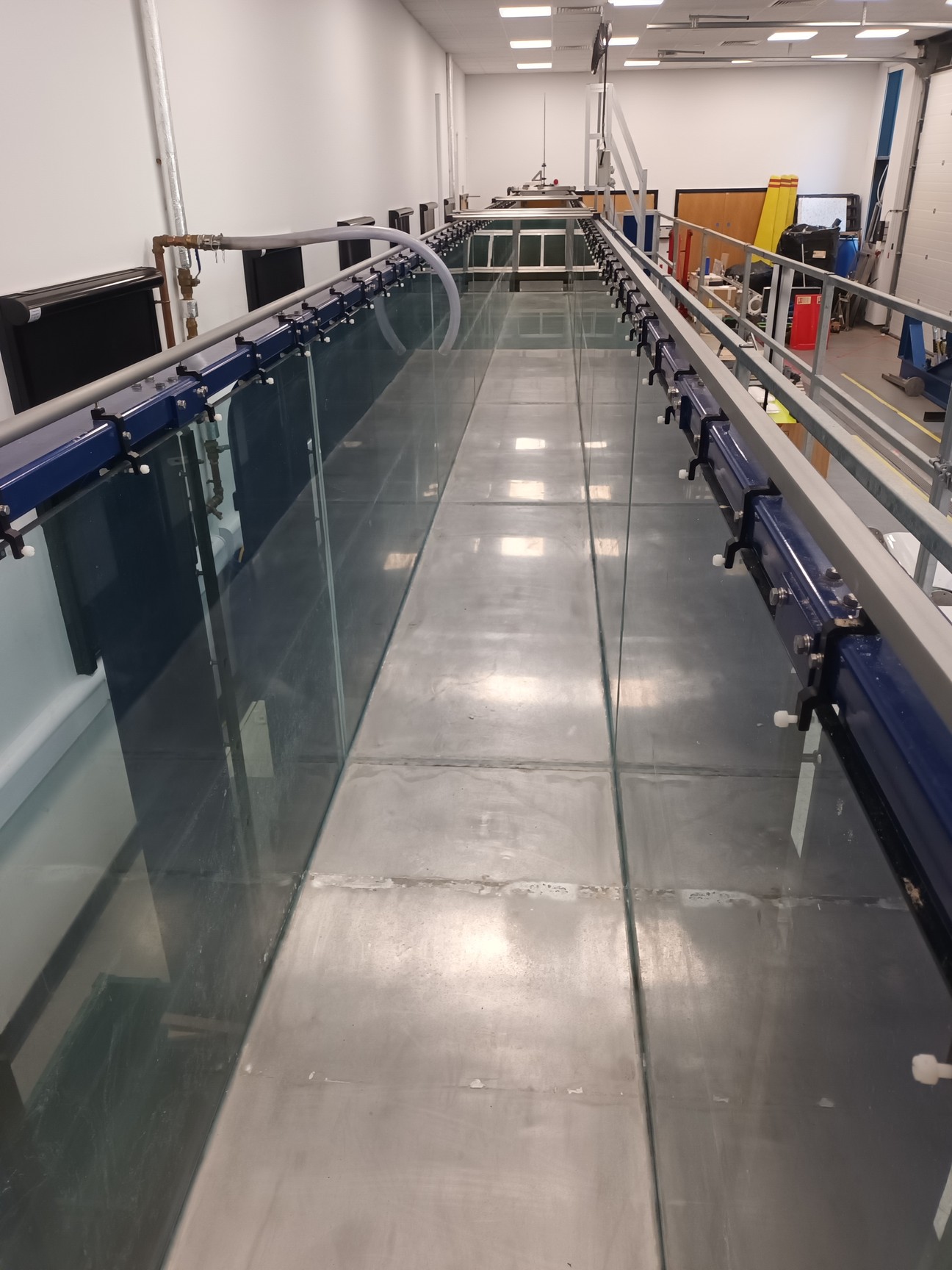Image of Armfield Research Wave Flume w/ HR Wallingford Wave Paddle & Controller + Global