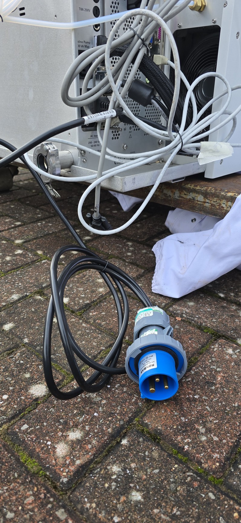 Image of Agilent 6530 Accurate-Mass Q-TOF LC/MS System w/ Agilent 1290 Infinity LC Stack 