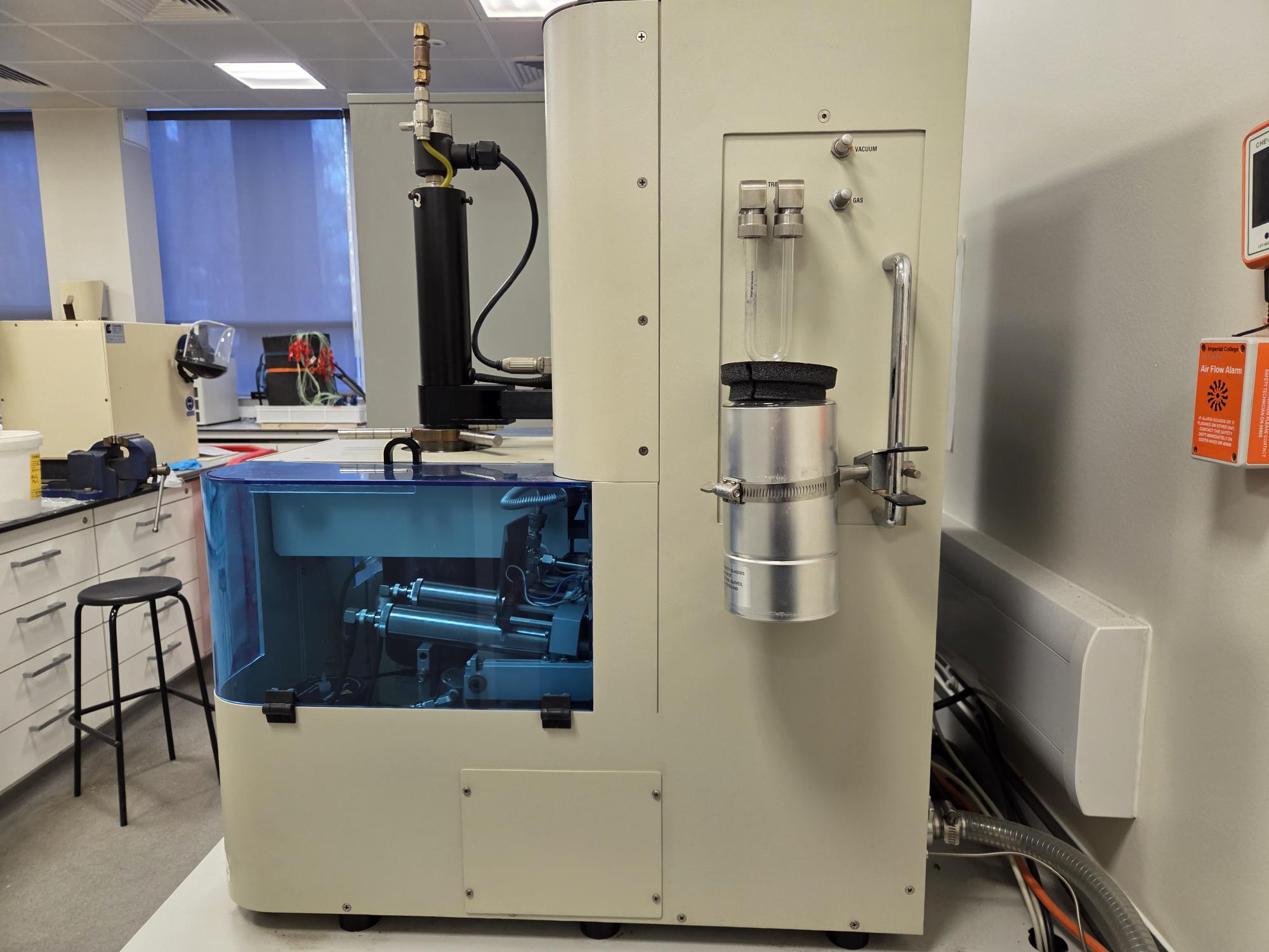 Image of Quantachrome PoreMaster Mercury Intrusion Porosimeter (MIP) – Spares / Repair