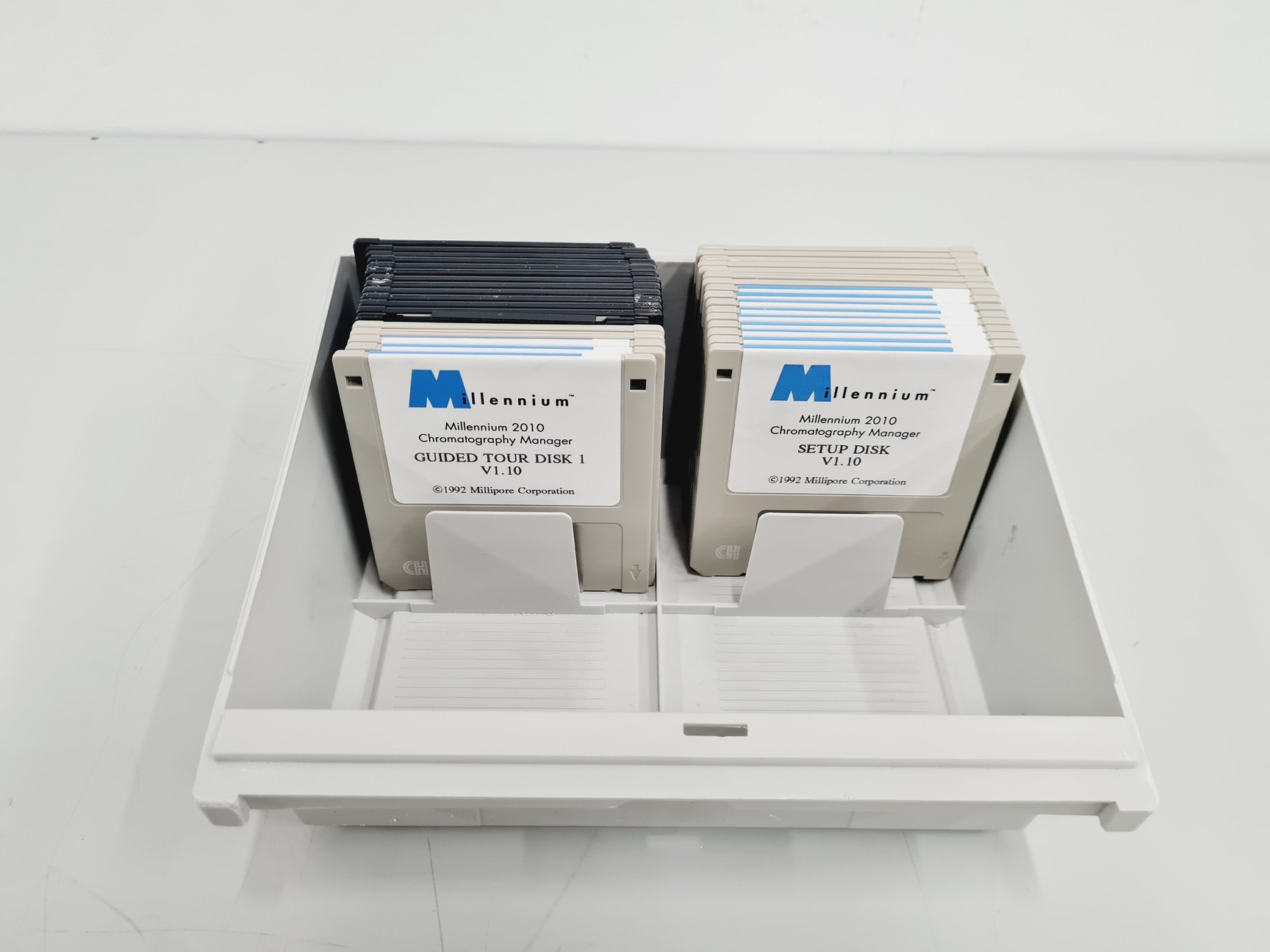 Image of Waters HPLC 600E System with 717 Autosampler, 996 PAD, 2487 DʎAD, M-470