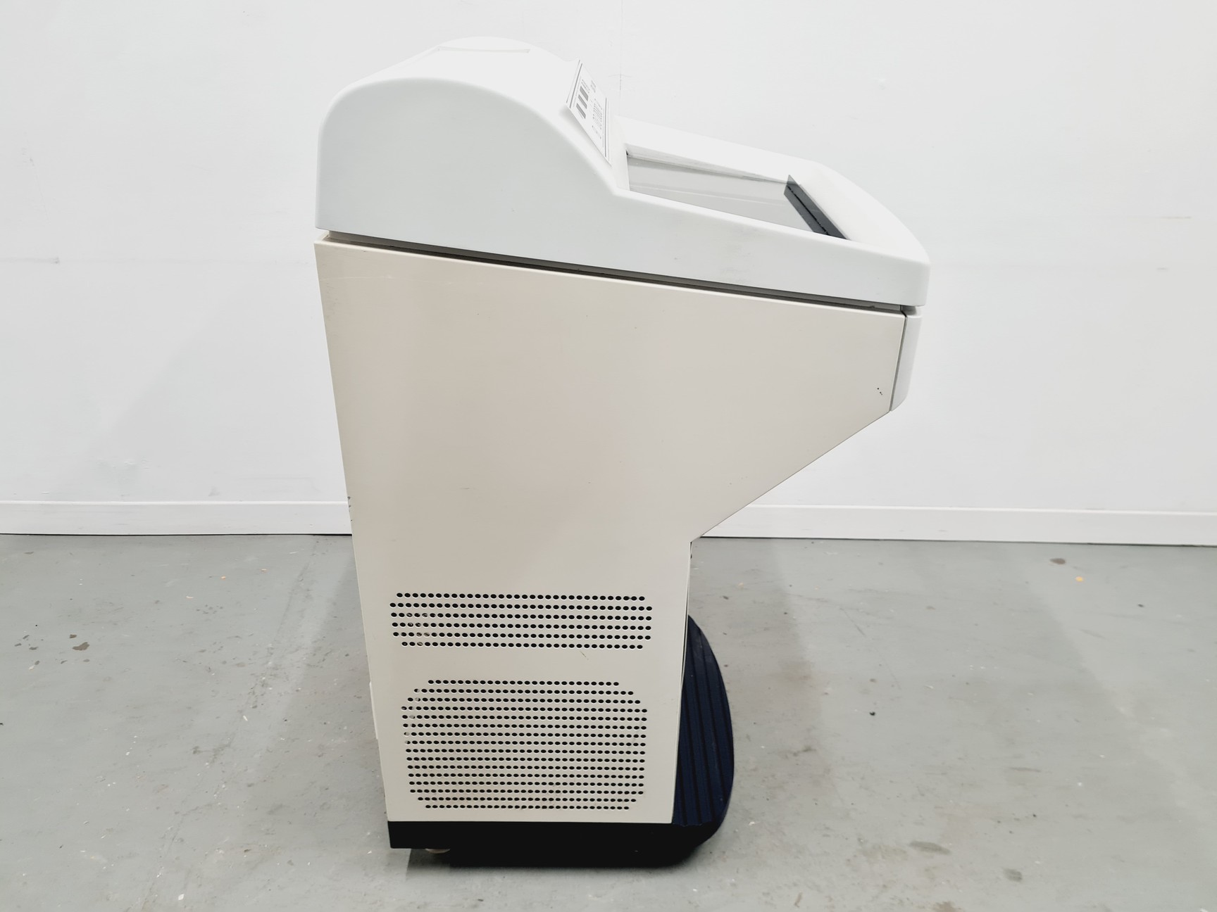 Image of Leica CM 1850 Cryostat Spares/Repair Lab