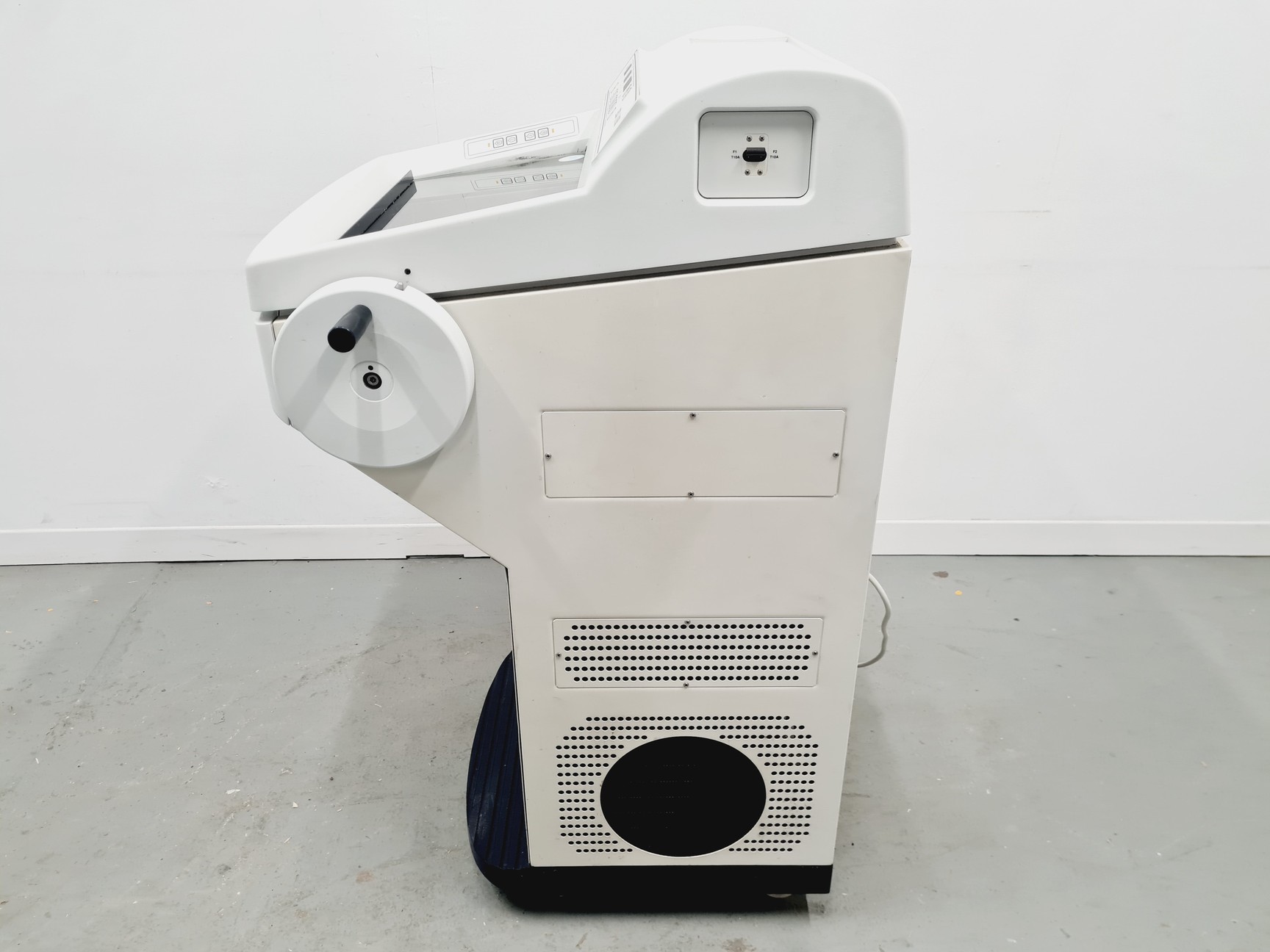 Image of Leica CM 1850 Cryostat Spares/Repair Lab