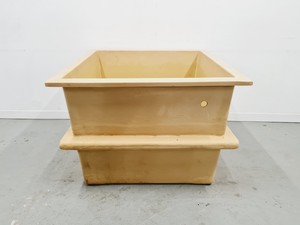 Thumbnail image of Large Beige Cubic Fibreglass Tank 605L