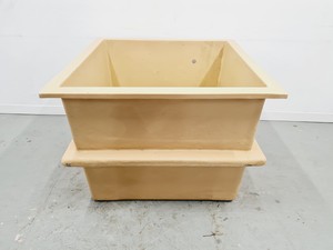 Thumbnail image of Large Beige Cubic Fibreglass Tank 605L