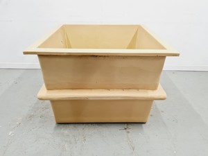 Thumbnail image of Large Beige Cubic Fibreglass Tank 605L